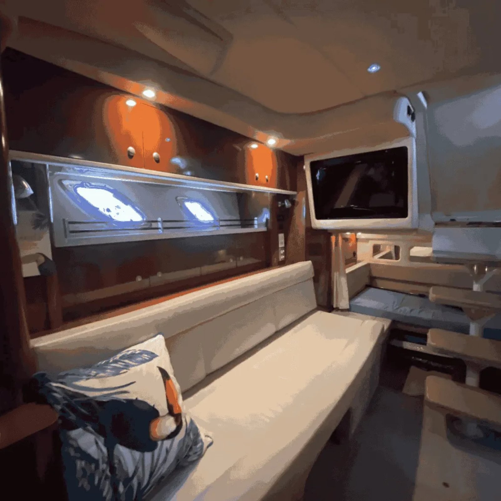 Yacht in Goa 12