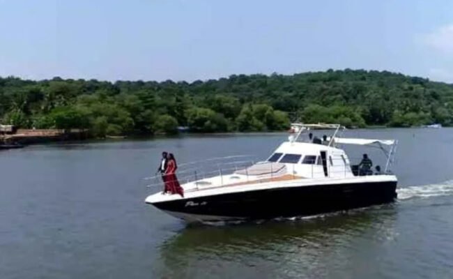 Yachts in Goa 6