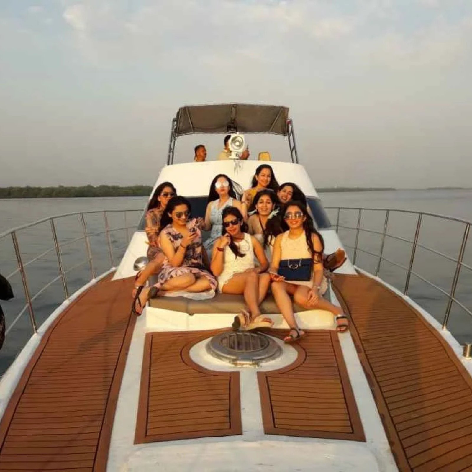 Yachts Goa 3