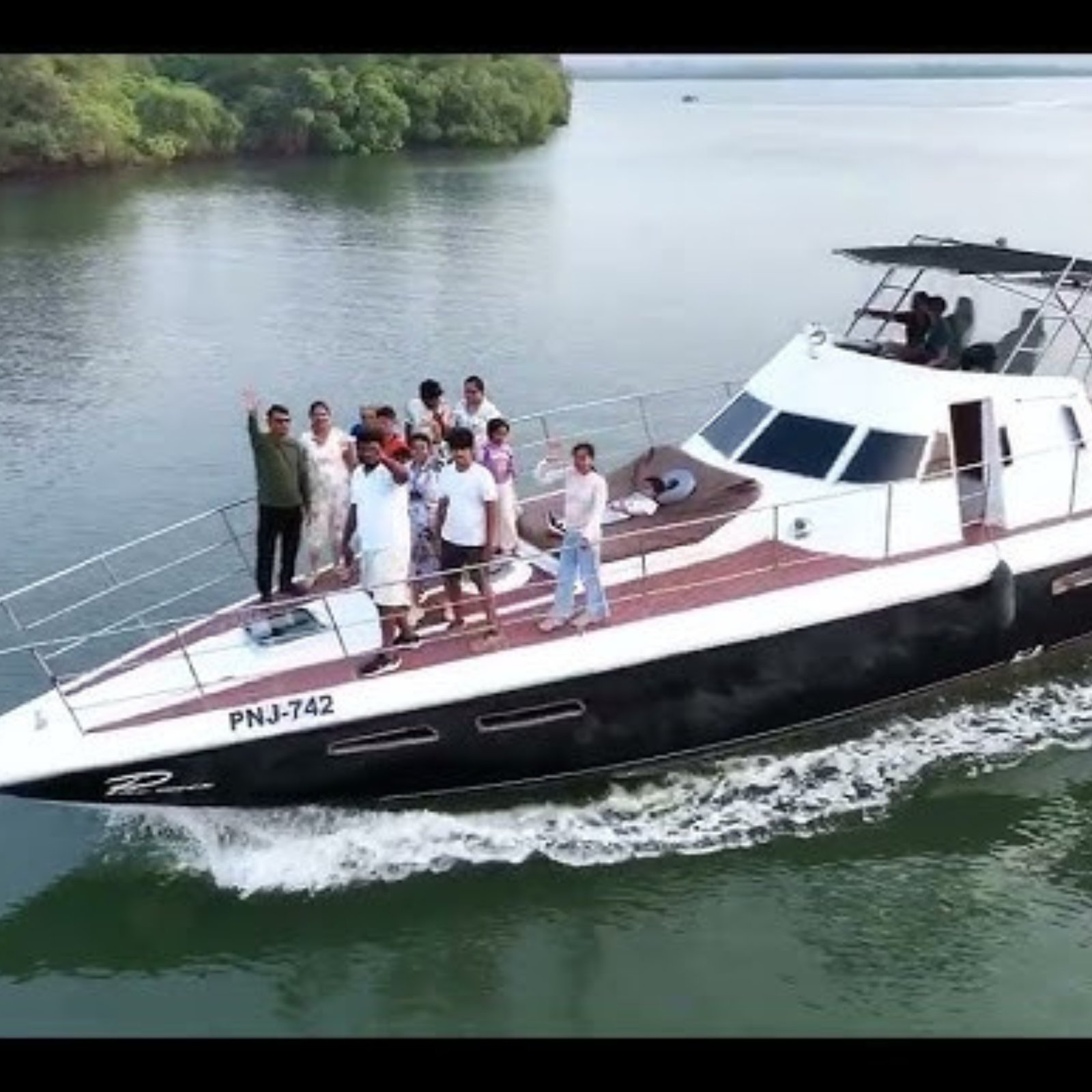 Yachts Goa 1